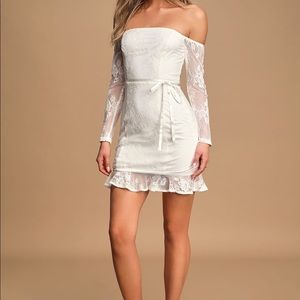 NWT Lulu’s Ties To My Heart Lace Off Shoulder Mini